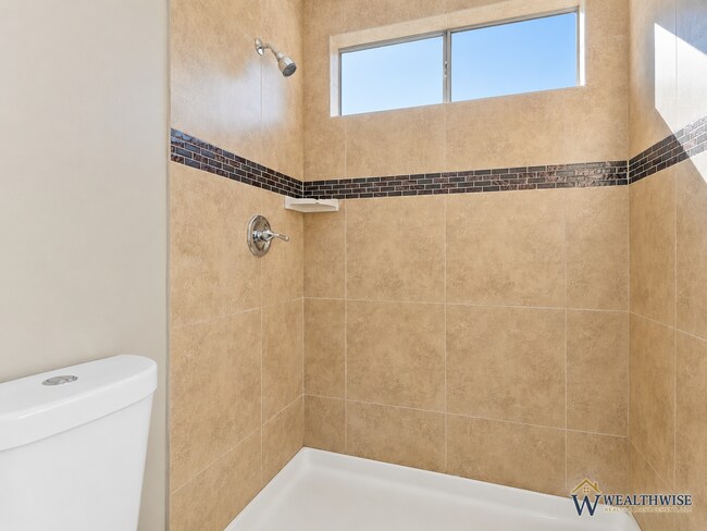 Building Photo - Spacious 3-Bedroom, 3-Bath Home in North Ranch with Community Pool & Amenities