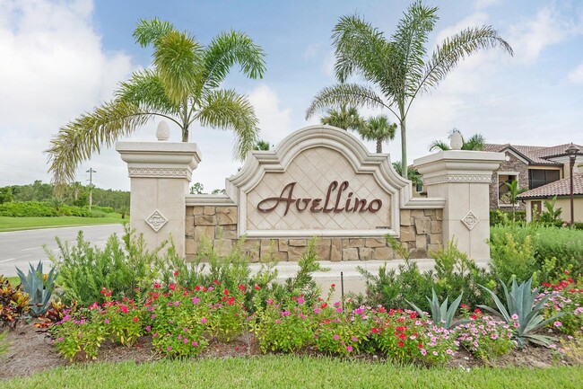 Building Photo - Available Annually July 1, 2025 - 2/2+den ...