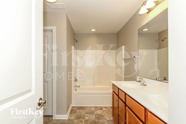 Building Photo - 2116 Galloway Lane Southwest