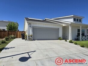 Building Photo - Alluring Home In Gossamer Grove!