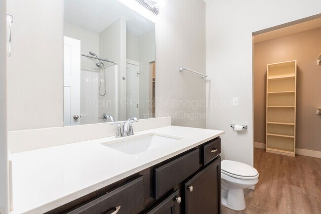 Building Photo - 3412 E Aster St