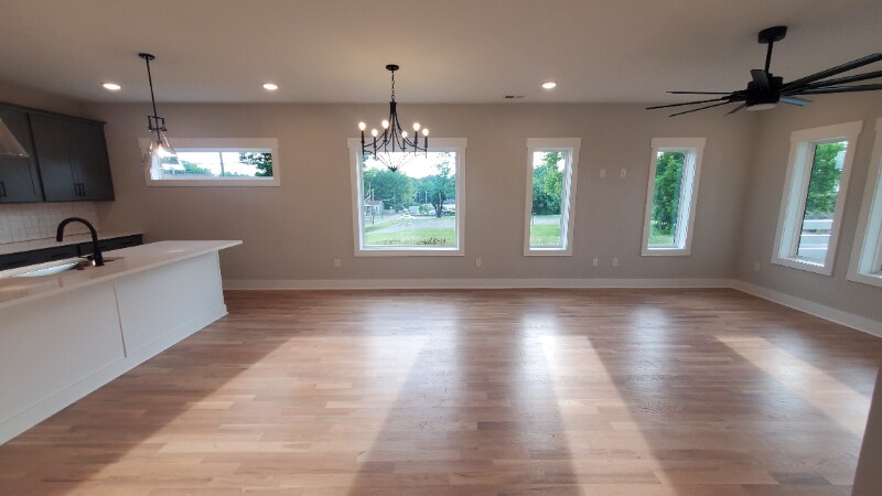 Building Photo - 115 Green St