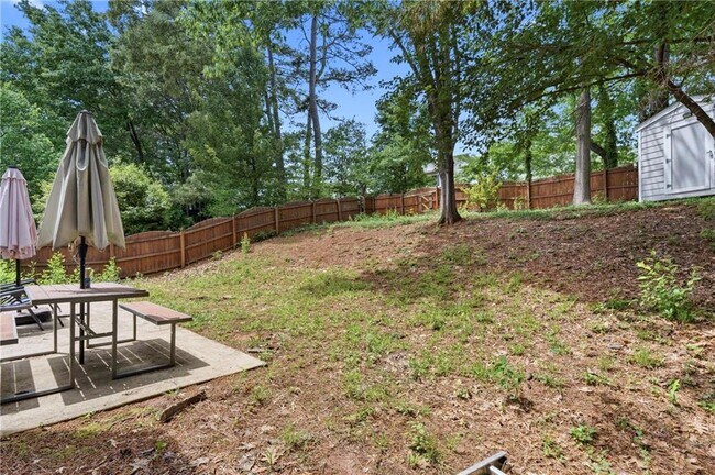 Building Photo - 374 Ivy Glen Cir