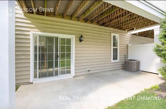 Building Photo - 24 Grissom Dr