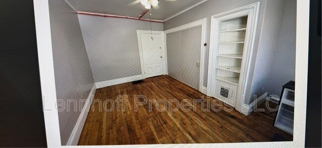 Building Photo - 100 Pearl St