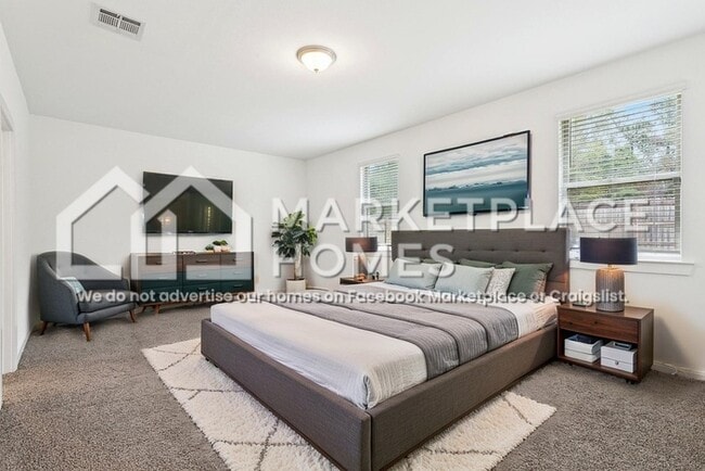 Building Photo - 40345 Cara Mae St