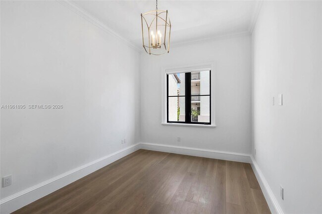 Building Photo - 2609 Anderson Rd