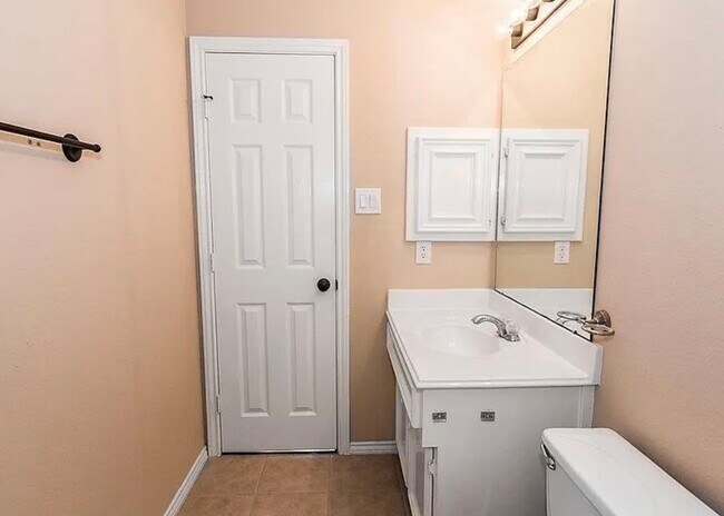 Building Photo - 3107 Willow Trace Ct