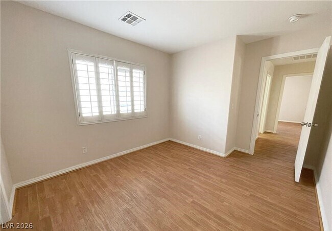 Building Photo - 913 Dancing Rain Ct