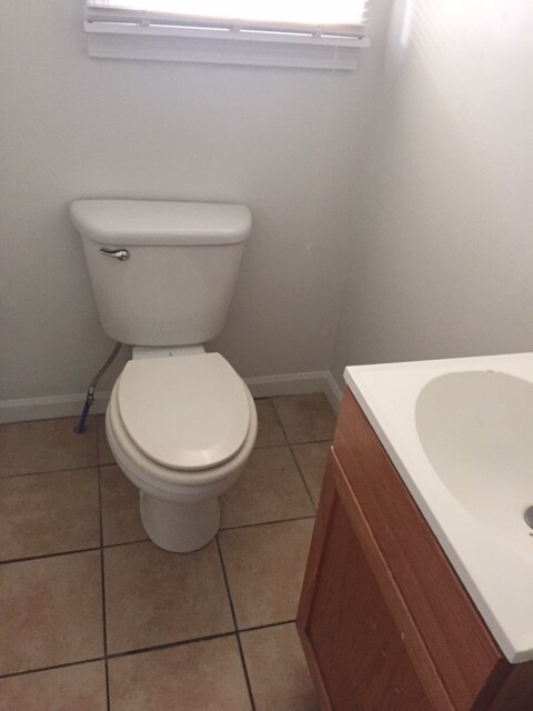 Building Photo - 3355 N College Ave