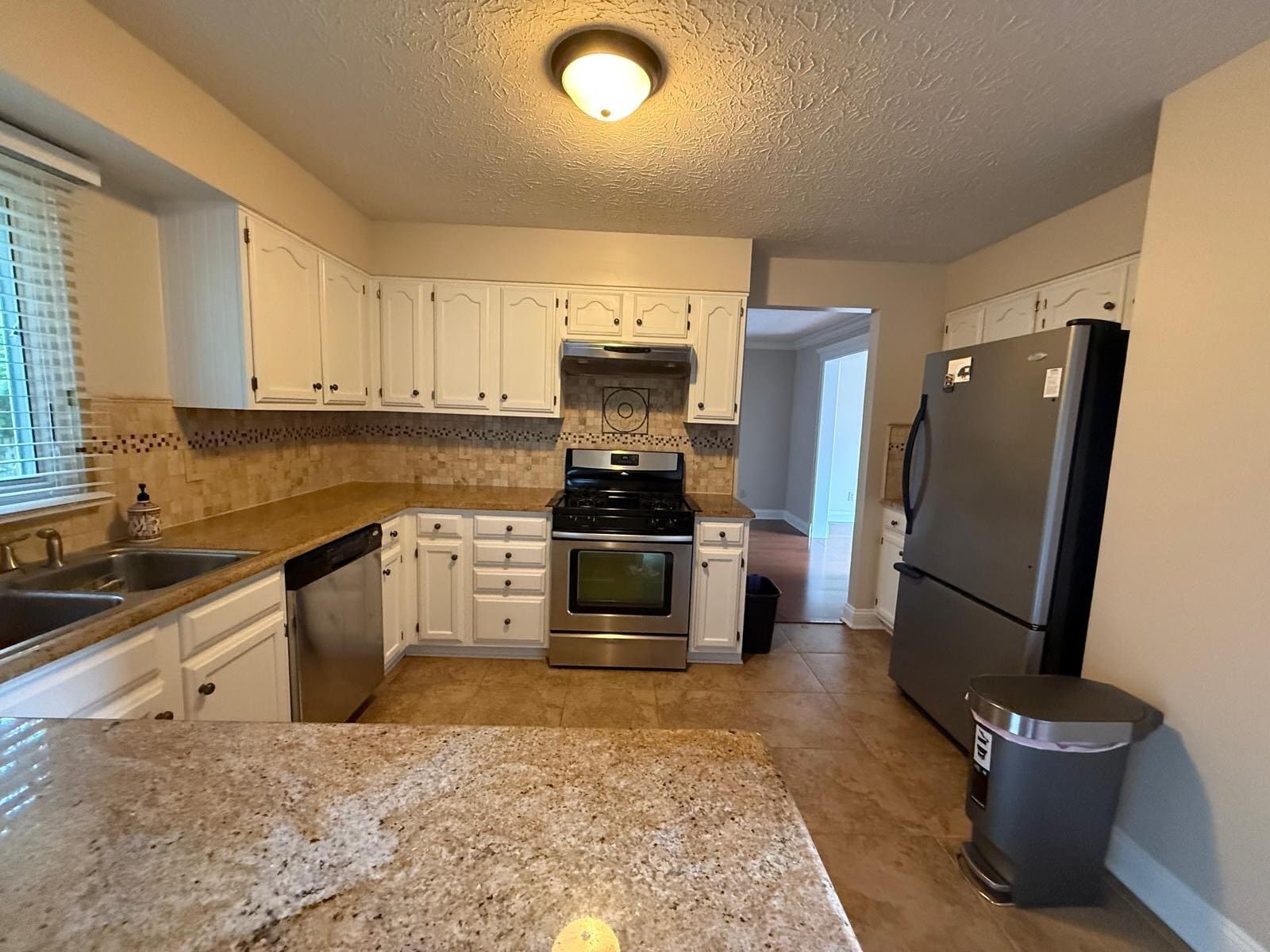 Building Photo - 7574 Allenwood Ct