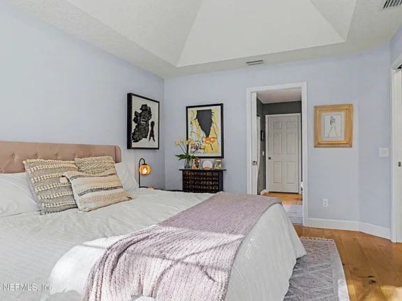 Building Photo - 87159 Chesapeake Ave