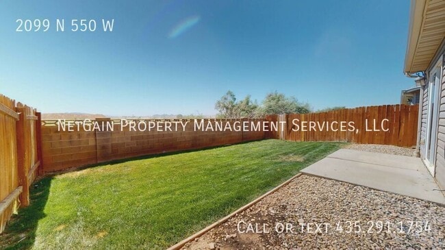 Building Photo - 2099 N 550 W