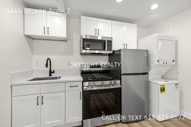 Building Photo - 4444 Wilson Ave