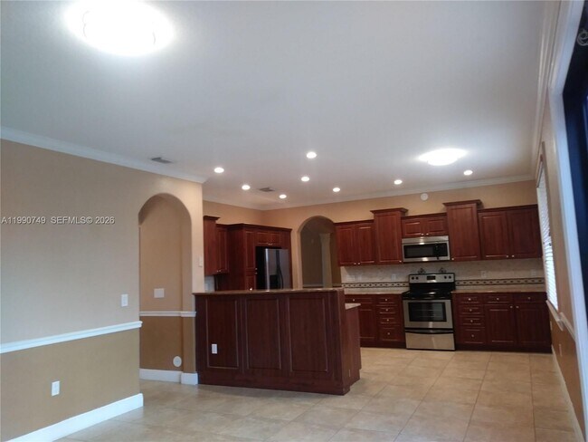 Building Photo - 13978 NW 88th Pl