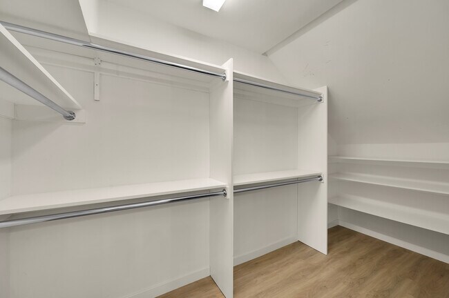 Building Photo - 2579 Caminito Muirfield