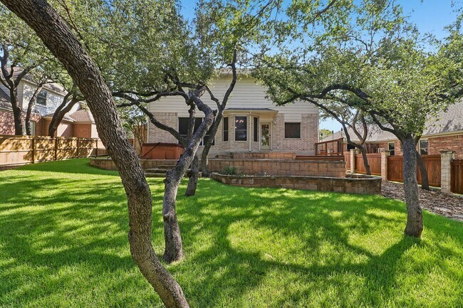 Building Photo - 3904 Arroyo Seco