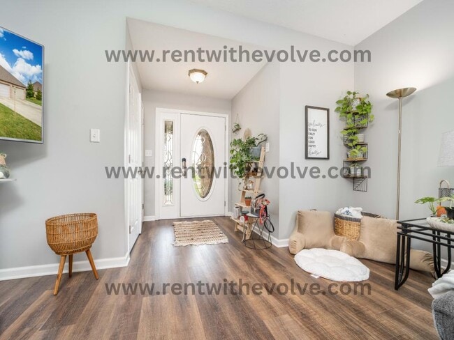 Building Photo - 19 Stone Bridge Dr