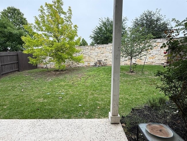 Building Photo - 601 C-Bar Ranch Trl