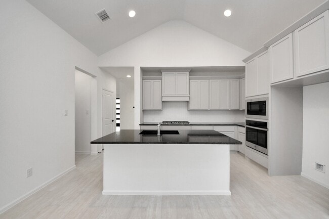 Building Photo - 10706 Ursa St