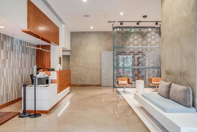 Building Photo - 321 Tenth Ave