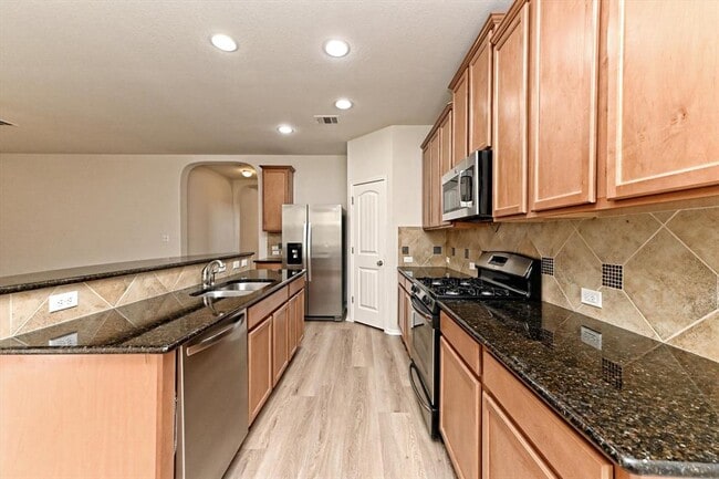 Building Photo - 31 Stone Terrace Dr