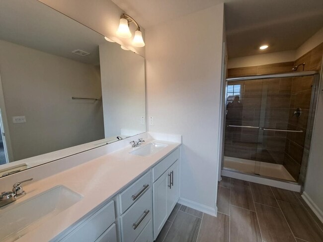 Building Photo - 3 BR/2.5BA | Newly Renovated Townhome End Unit | Private Patio| In Raleigh!