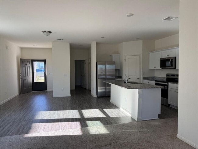 Building Photo - 14209 George Mason Ave