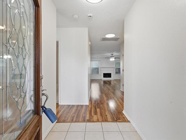 Building Photo - 4305 Falcon Dr