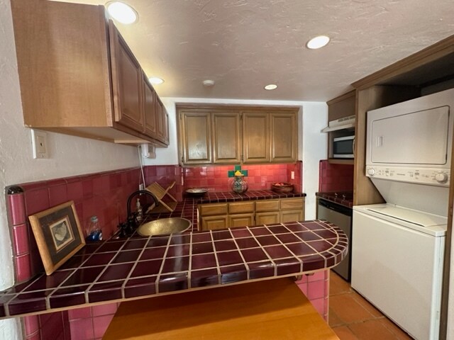 kitchen - 138 15th Pl