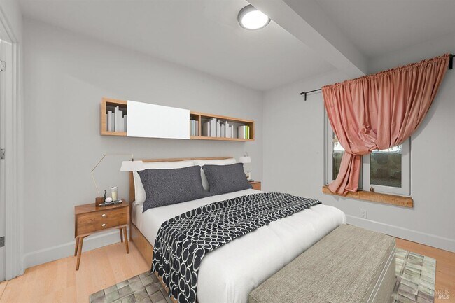 Building Photo - 1533 Allyn Ave