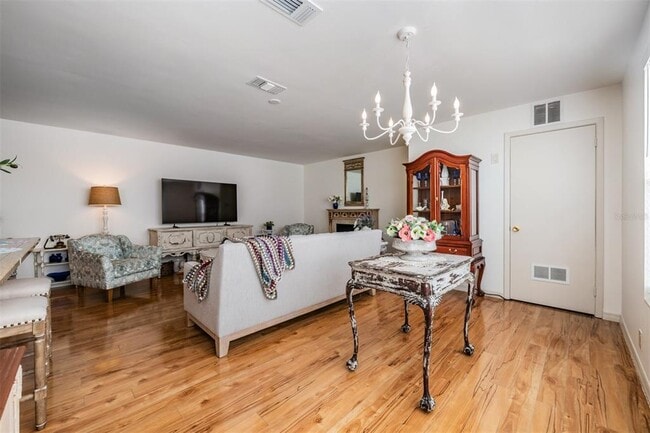 Building Photo - 5521 80th St N