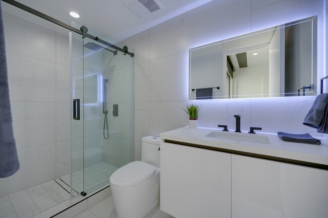 Building Photo - 4422 Riley Dr