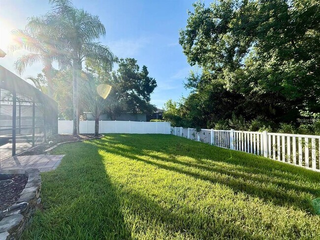 Building Photo - 28412 Great Bend Pl