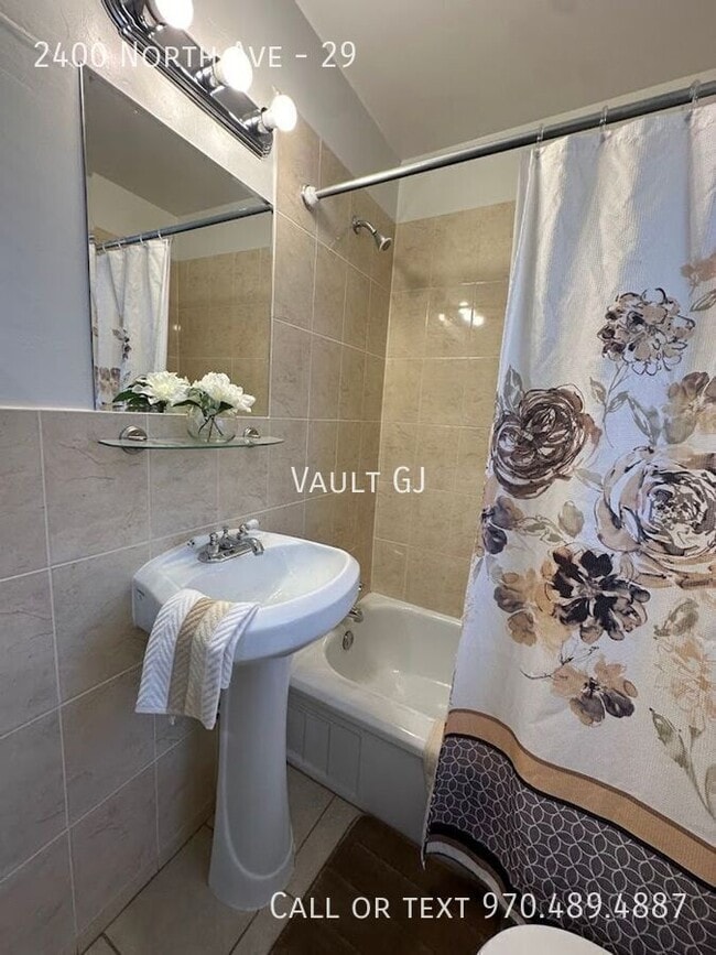 Building Photo - 2400 North Ave