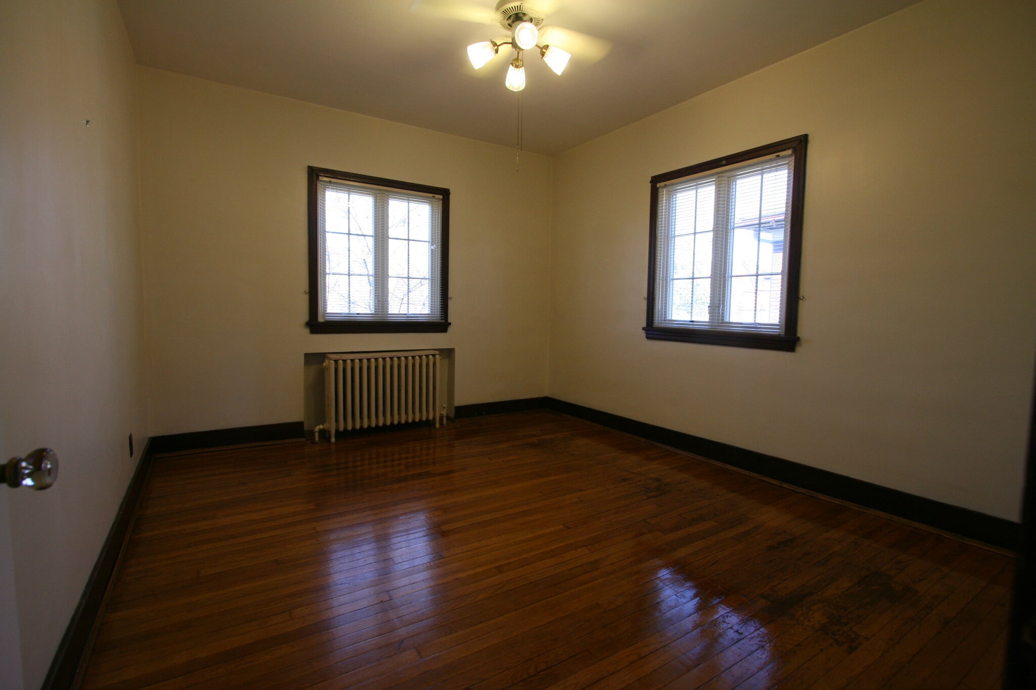 Bedroom on right. Often used as office if 2nd bedroom isn’t used - 330 S Aiken Ave