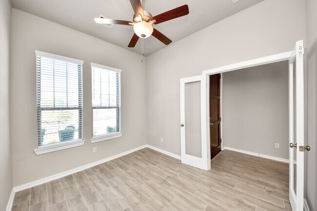 Building Photo - 17409 Turtleweed Ln