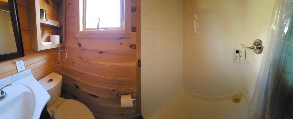 Building Photo - 111 Wiswall Hill Rd