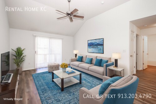 Building Photo - 5904 Perry-