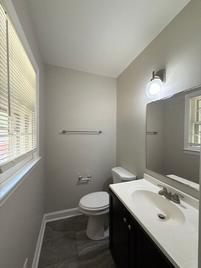 Building Photo - T.R. Lawing Realty Property