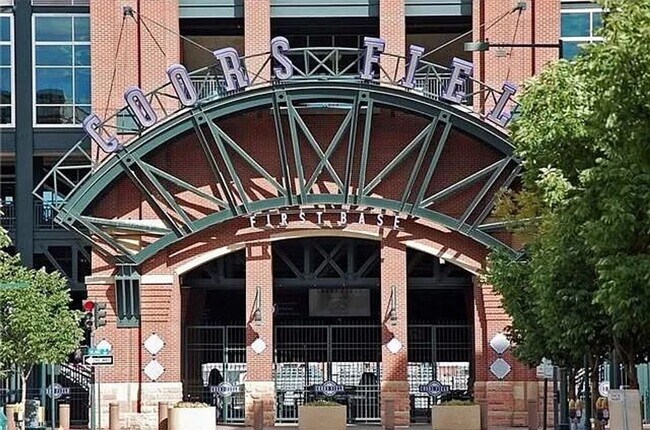 Building Photo - Available November 12