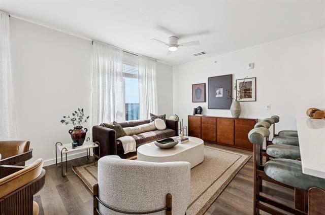 Building Photo - 1951 Painted Trl