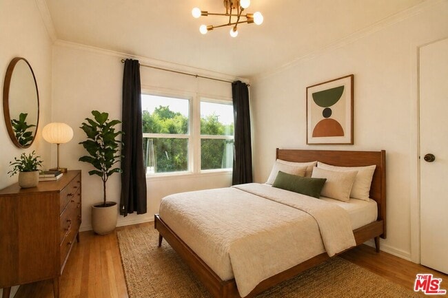 Building Photo - 4336 Laurel Canyon Blvd