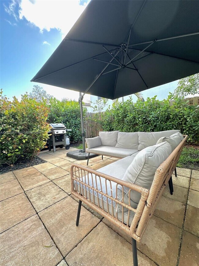 Building Photo - 12774 NW 23rd Pl