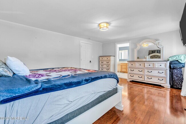 Building Photo - 22 Collingwood Rd