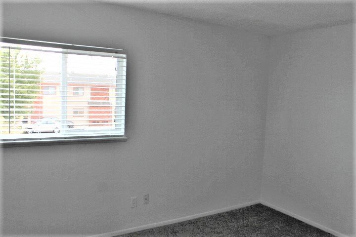 Building Photo - 6673 Provincial Dr
