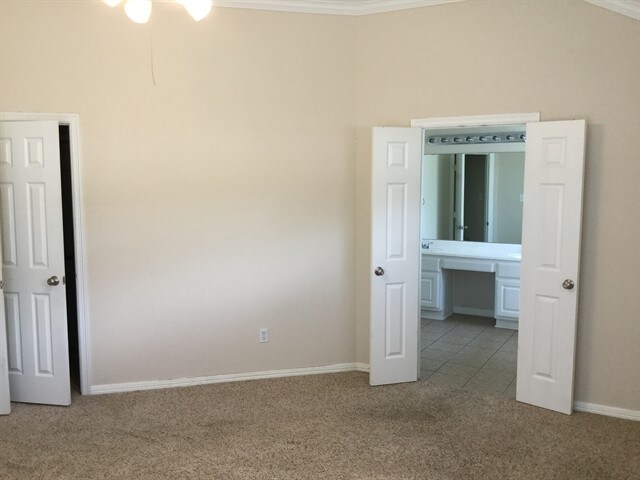 Building Photo - 6170 Galloway Ln