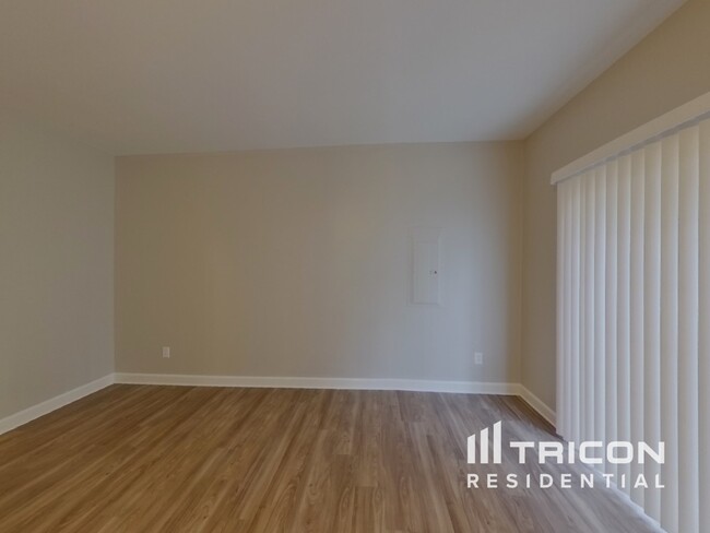 Building Photo - 509 Underhill Ln