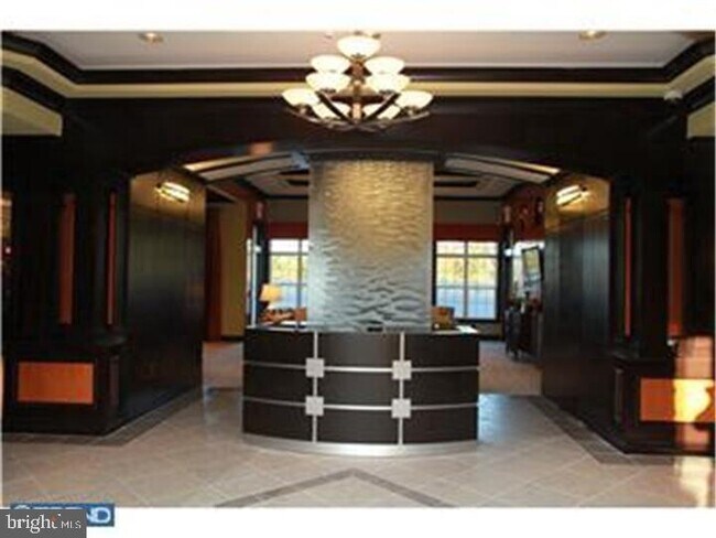 Building Photo - 1447 Sierra Dr