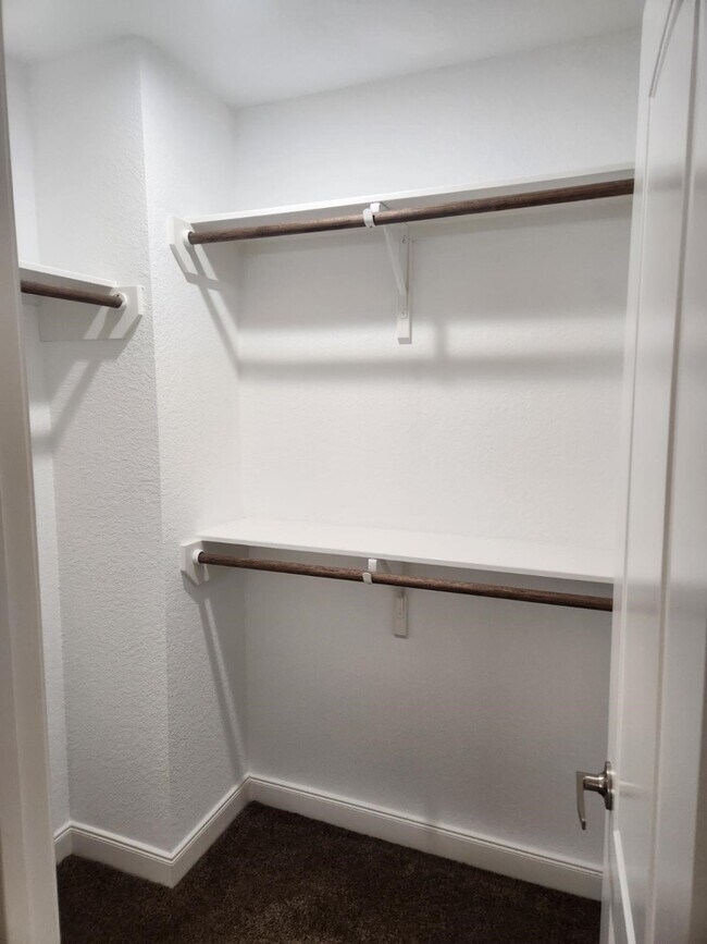 Building Photo - 10401 Bauman Rd